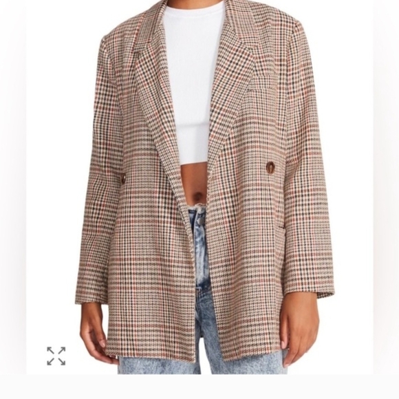 Steve Madden Jackets & Blazers - Steve Madden Beige Checkered Blazer